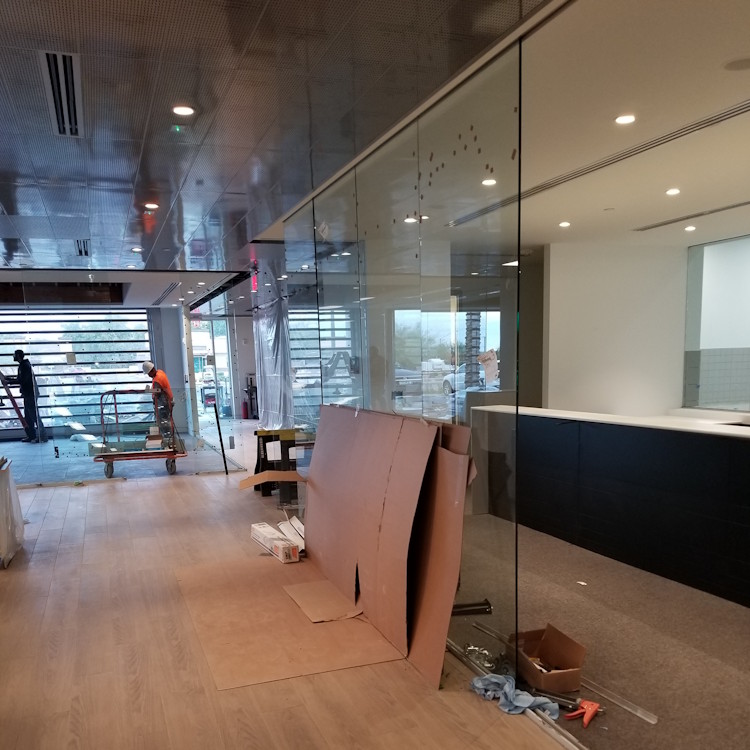 Glass and window services in Phoenix, AZ